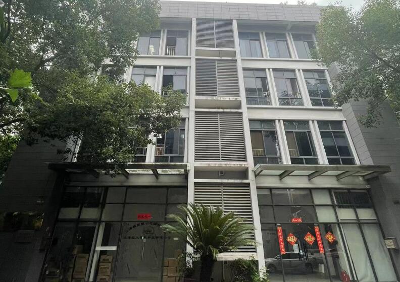 上海市松江区财富兴园20栋1F 