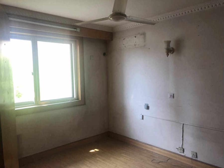 上海市长宁区绿园一村44栋3F 