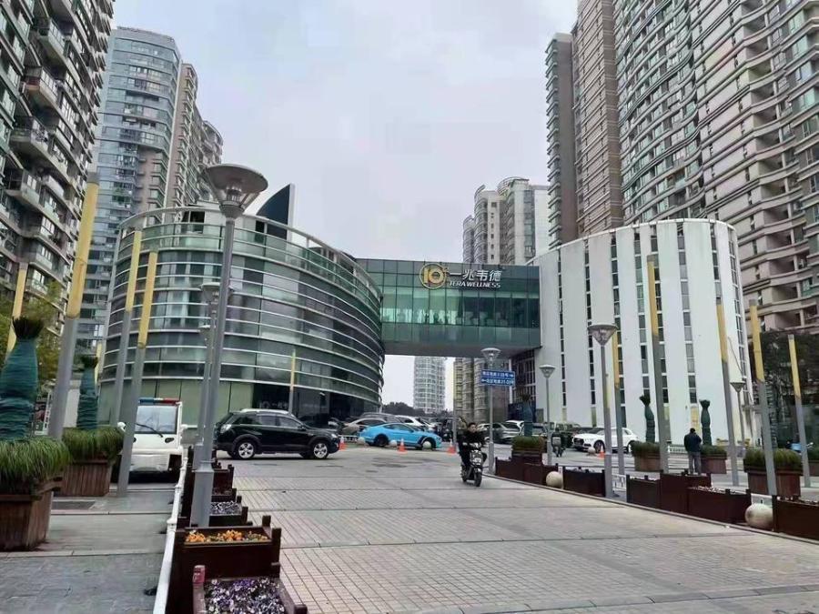 上海市静安区慧芝湖花园25栋26F及地下1F车位 