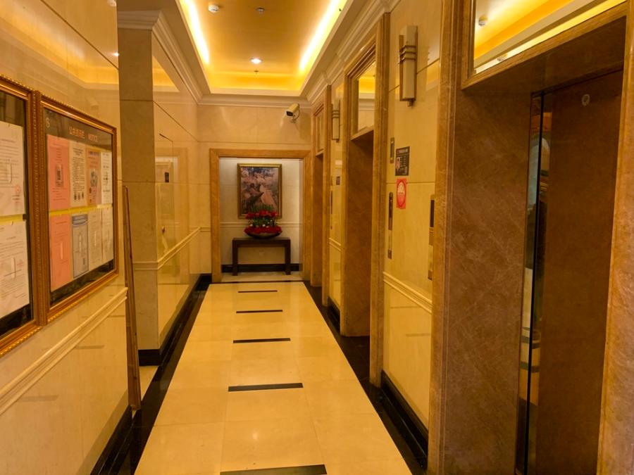 上海市浦东新区世茂滨江花园1栋21F及车位3个 