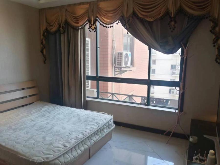 上海市长宁区颐德名苑5栋7F 