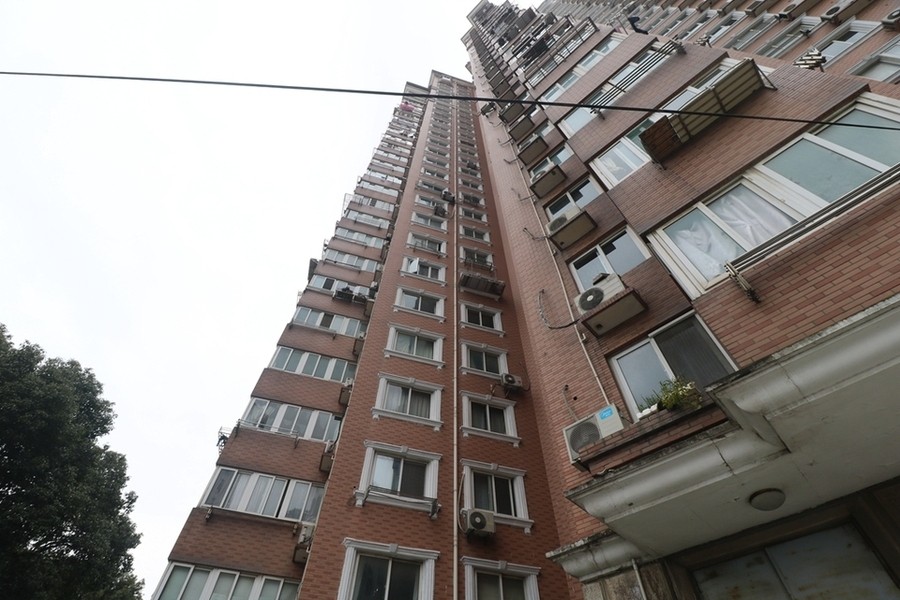 上海市普陀区万千公寓1栋9F 