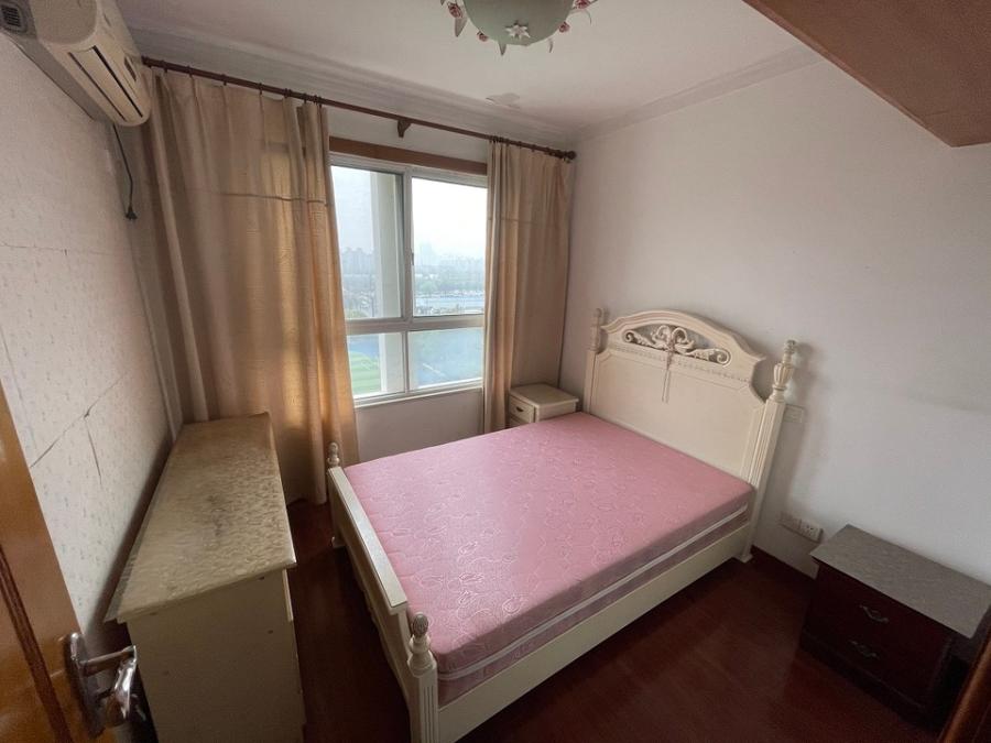 上海市普陀区安居金祁新城1栋10F 