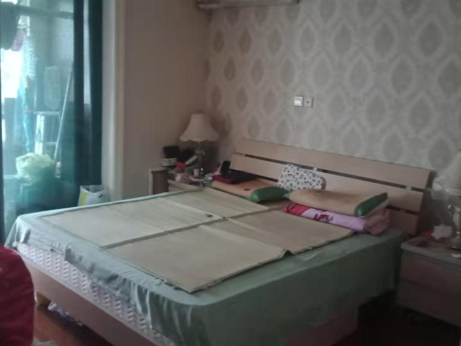 上海市长宁区凯欣豪园12栋16F 