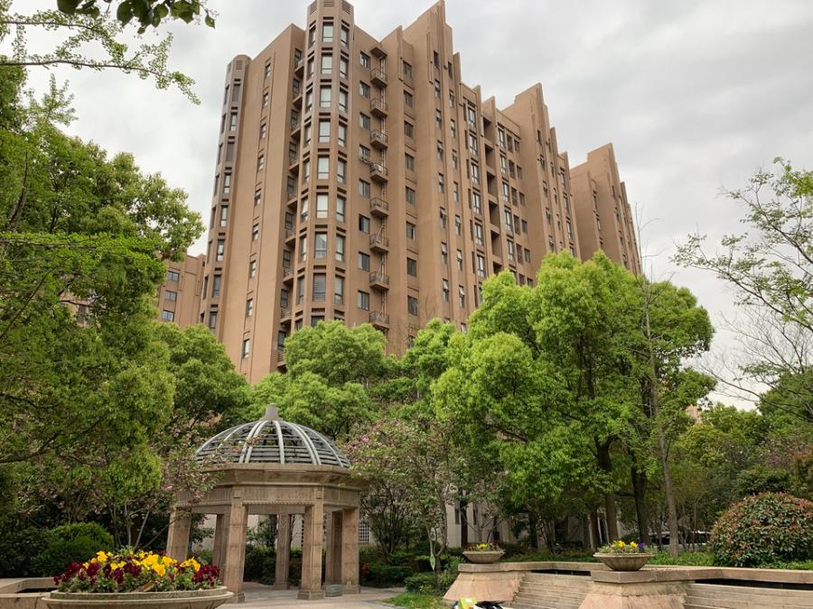 上海市宝山区象屿郦庭10栋7F 