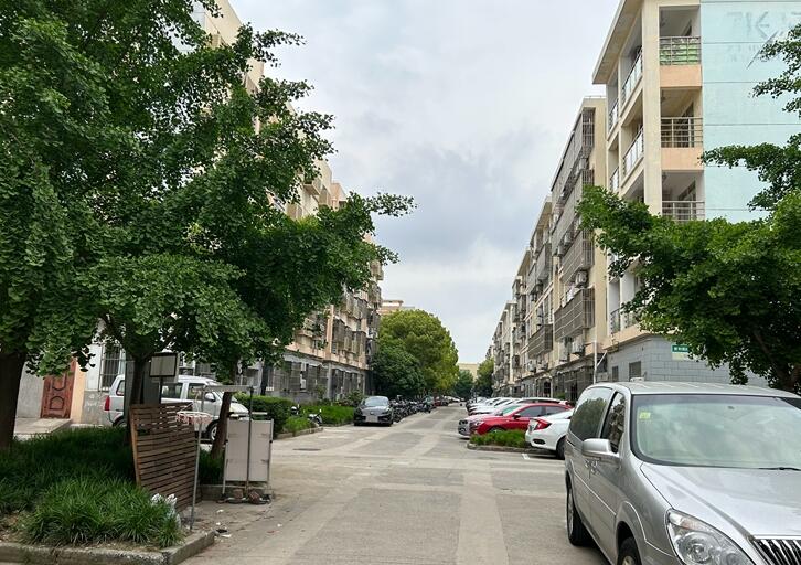 上海市浦东新区人才公寓13幢乙1F 