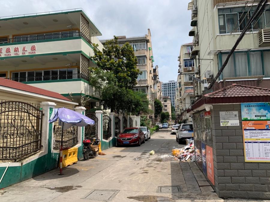 上海市虹口区何家宅小区2栋6F 