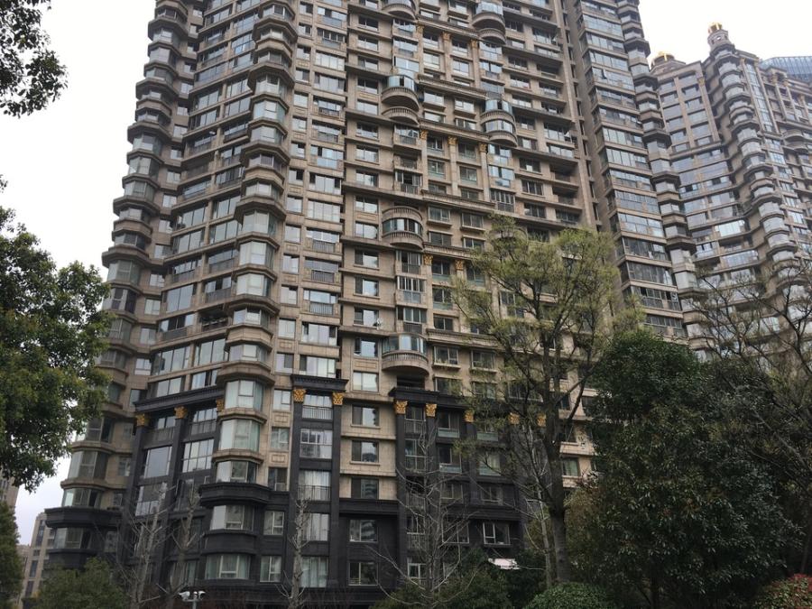 上海市徐汇区尚海湾豪庭12栋16F 