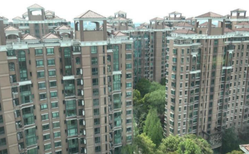 上海市松江区绿洲香岛花园1242栋16F 