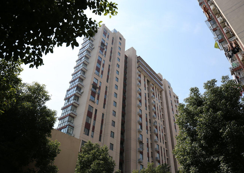 上海市静安区盛安家园4栋20F共2套 