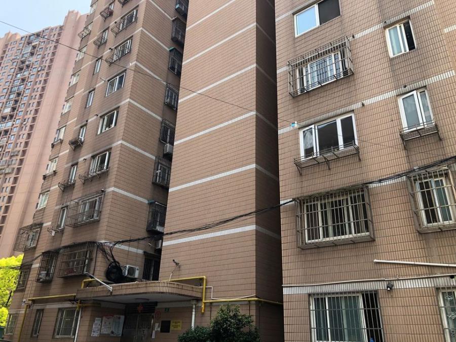 上海市静安区长城苑2栋28F 