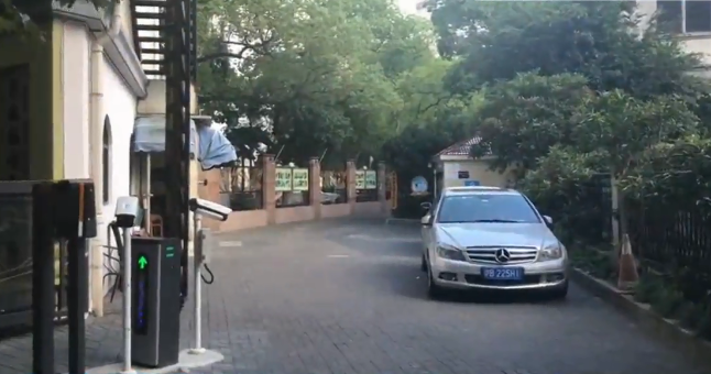 上海市静安区华山路639号小区639栋1F 