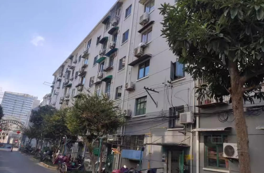 上海市静安区平型关路250弄小区7栋4F 