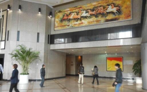 上海市静安区石油天然气大厦1栋5F及车位 