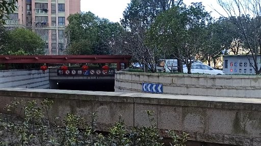 上海市嘉定区西上海御庭165栋2F 