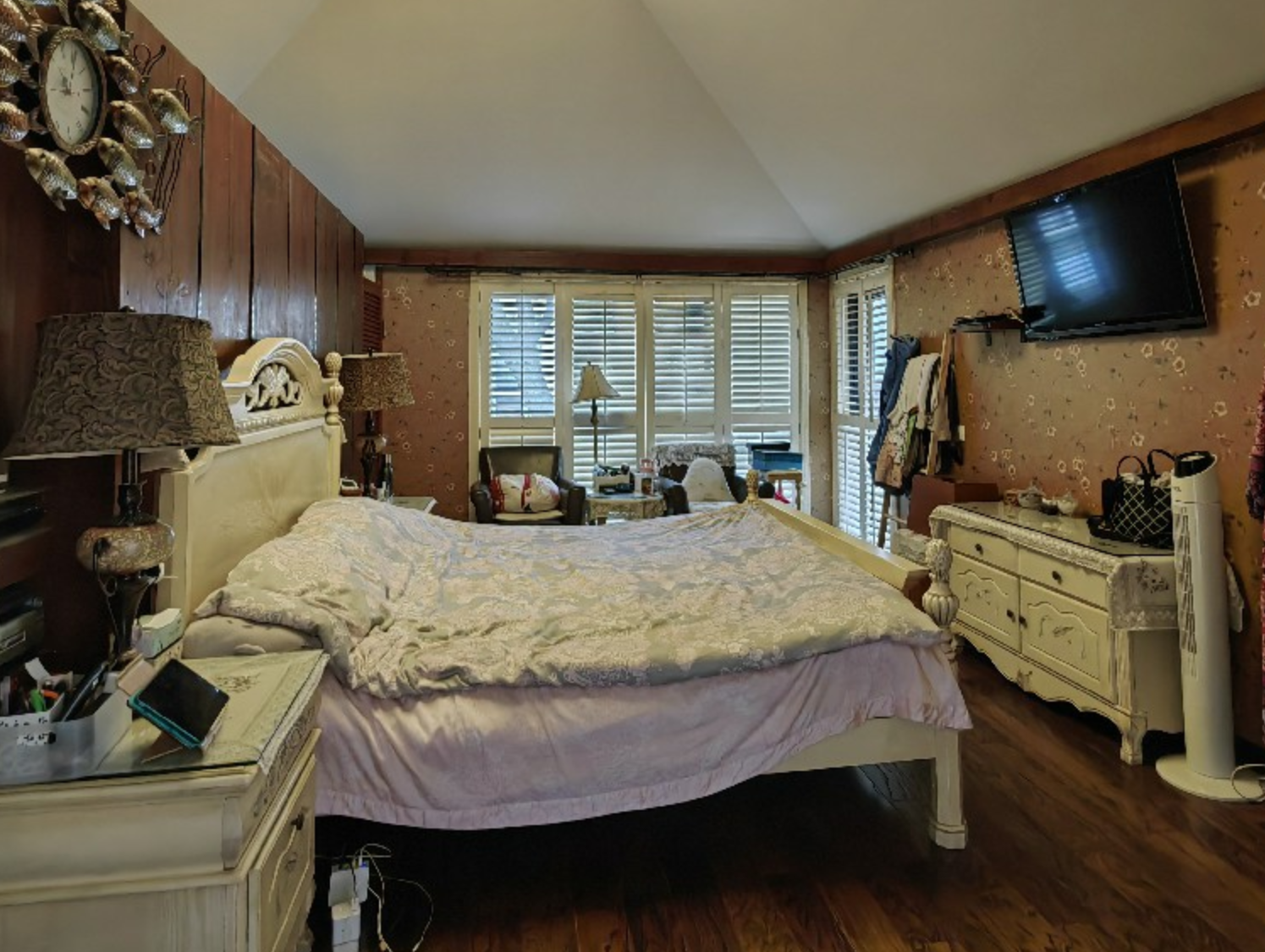 上海市浦东新区康桥半岛康桥镇537栋 