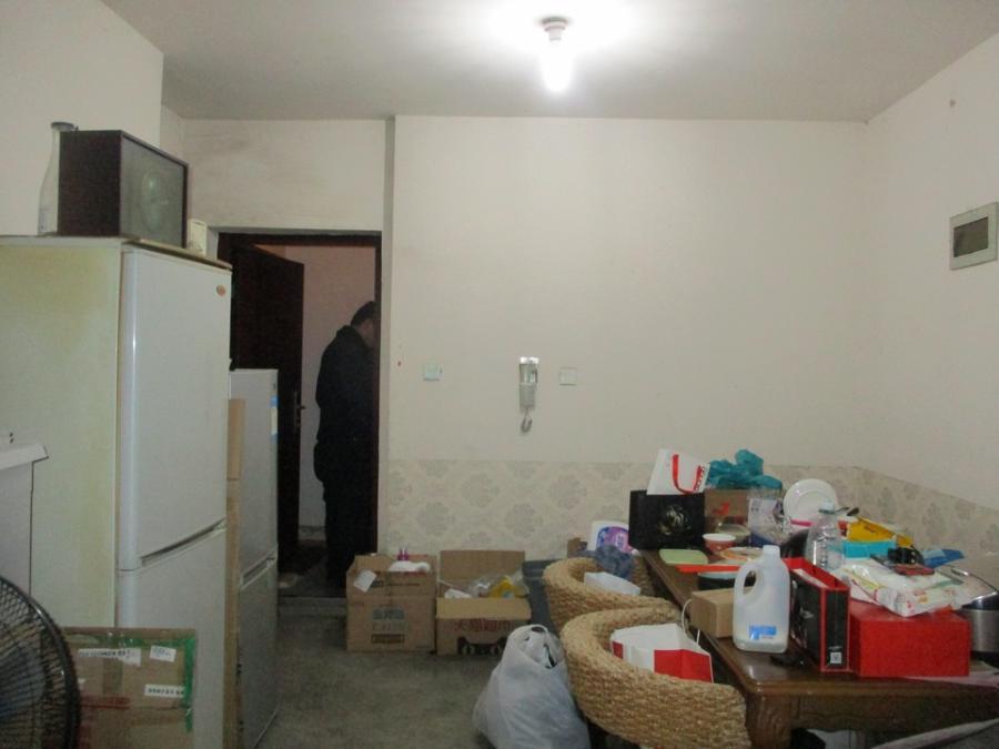 上海市松江区茉莉雅苑5栋6F 