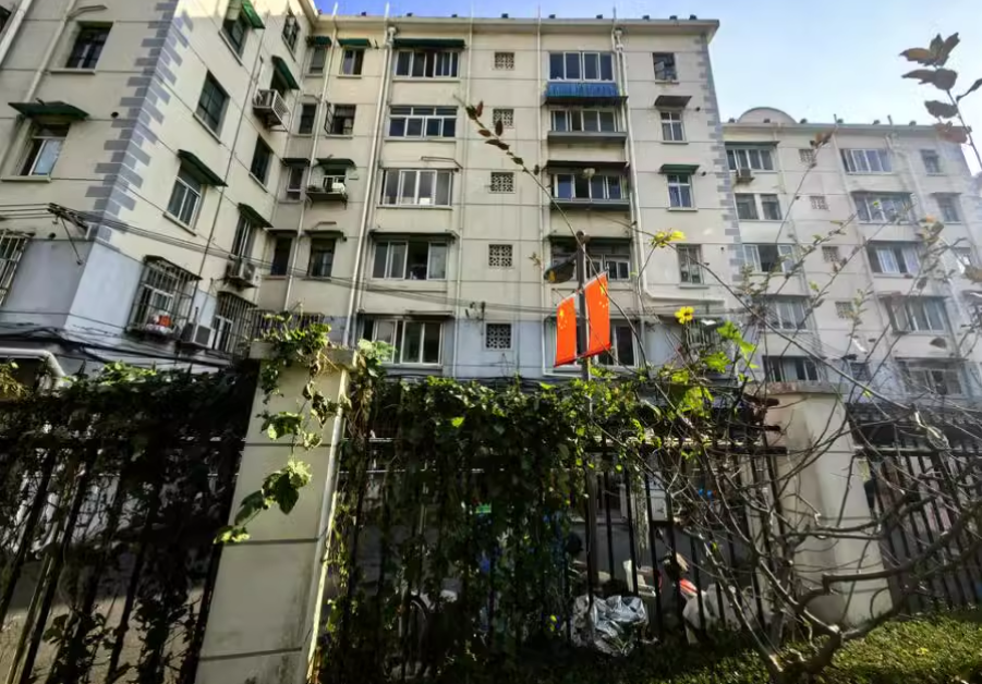 上海市浦东新区东三小区108栋5F 