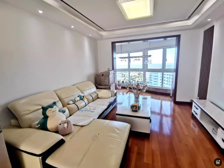 上海市奉贤区棕榈滩海景城10栋15F 