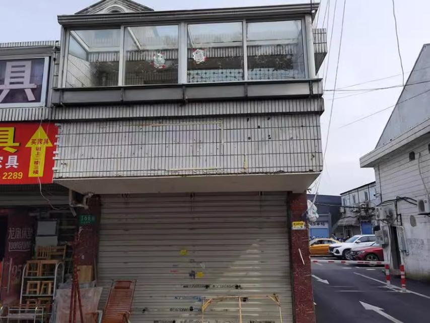 上海市闵行区东北饭店164栋（全幢） 