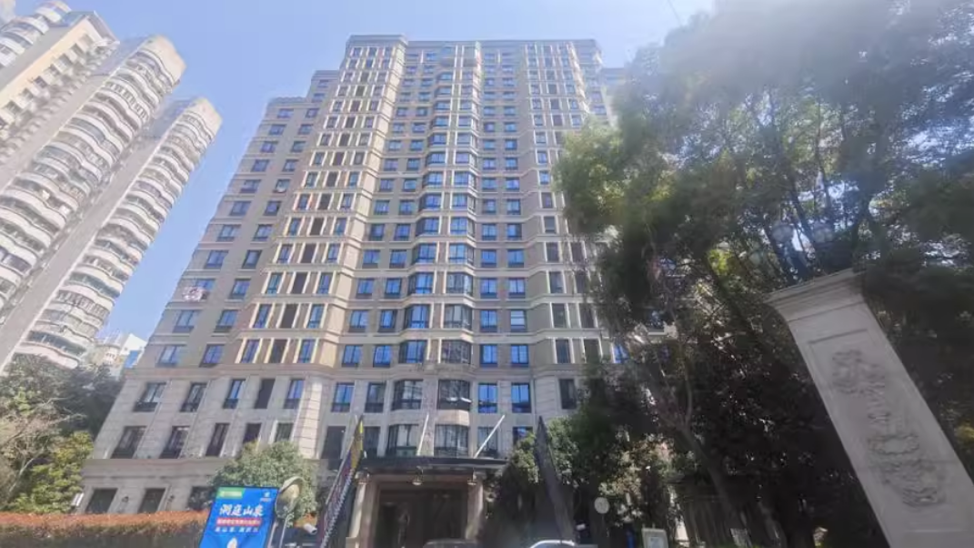 上海市普陀区乐活居6栋15F及地下2F车位 