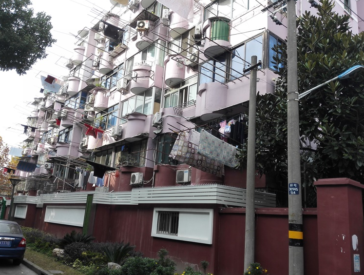 上海市普陀区芝巷小区42栋3F 