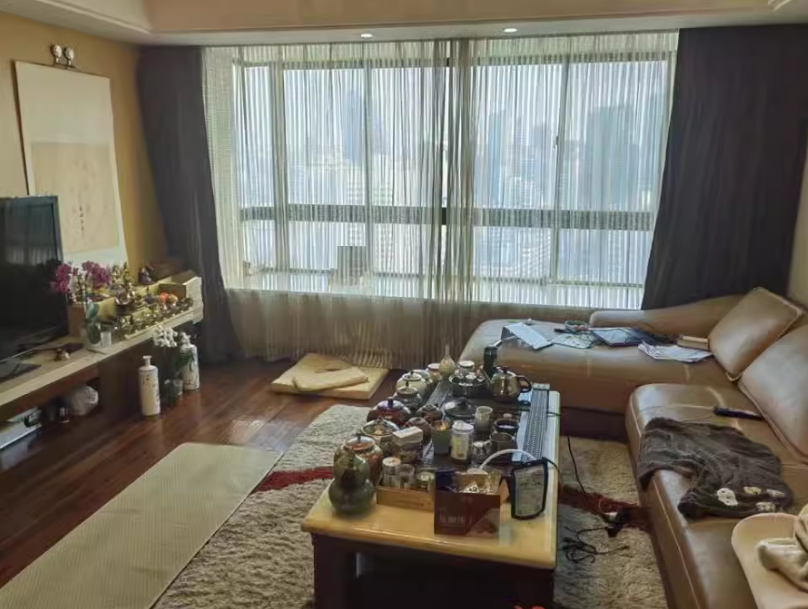 上海市普陀区中远两湾城41栋28F 