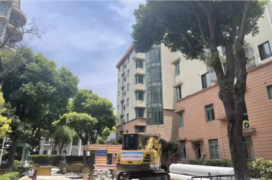 上海市浦东新区华佳花园23栋5F 