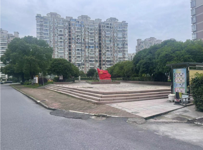 上海市金山区红菱苑35栋1F 