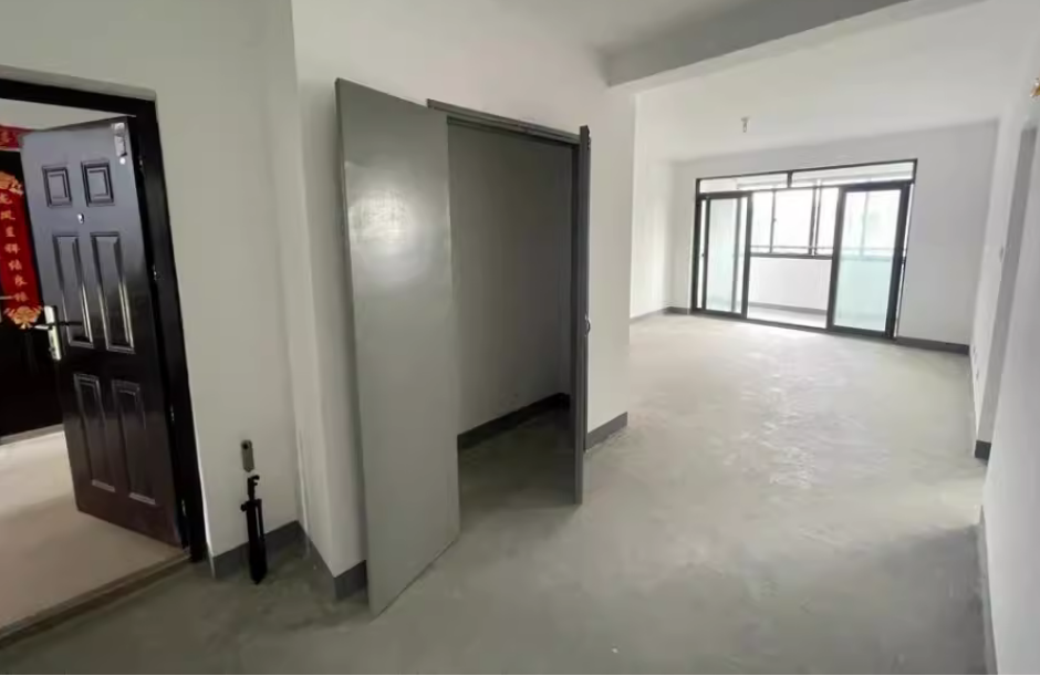 上海市崇明区海天景苑49栋5F 