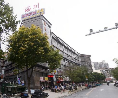 上海市嘉定区曹江菜场177栋1F 