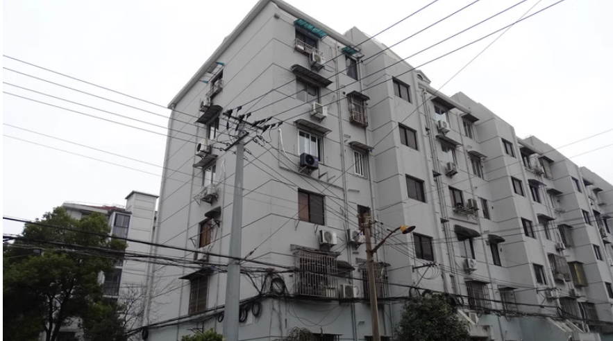 上海市宝山区共康五村178栋2F 