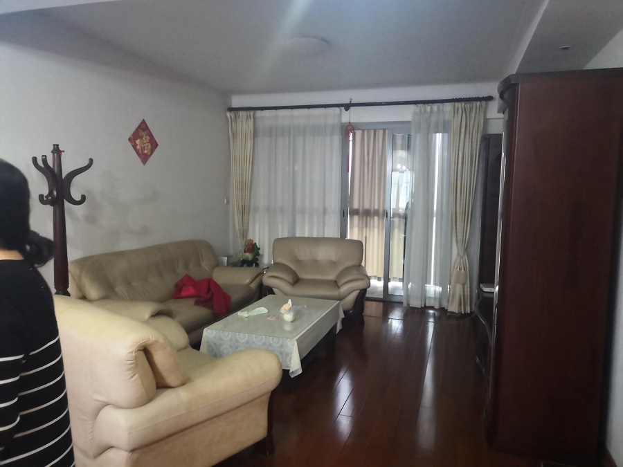 上海市浦东新区樱桃苑26栋12F 