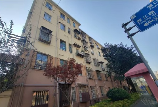上海市杨浦区延吉东路1弄小区4栋4F 