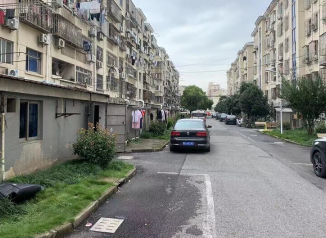 上海市浦东新区龚华新村1栋6F 