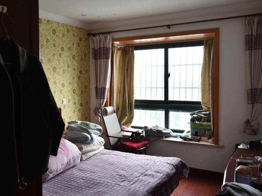 上海市青浦区佳丽花园6栋9F 