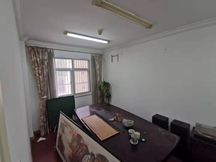 上海市长宁区长峰大厦1277栋3F 