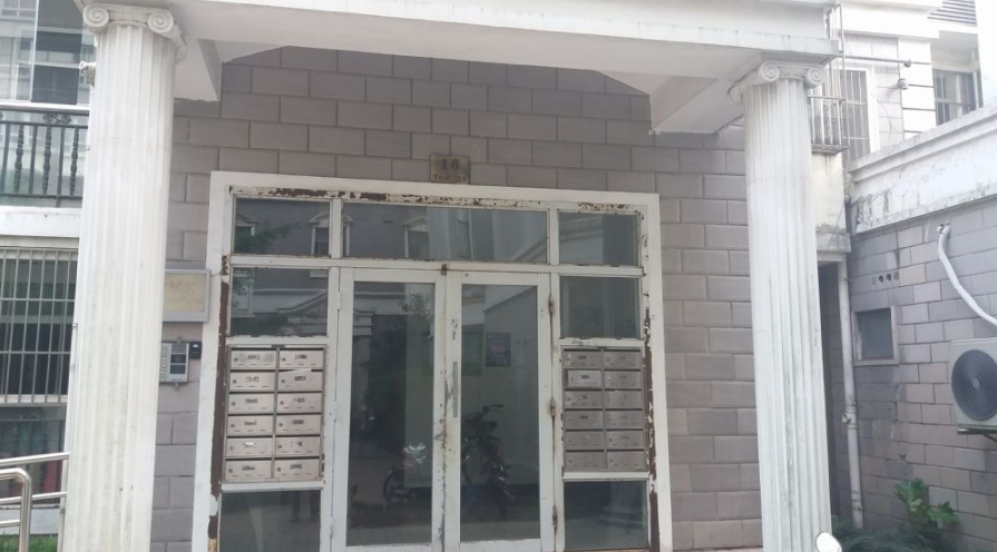 上海市闵行区东苑世纪名门16栋9F 