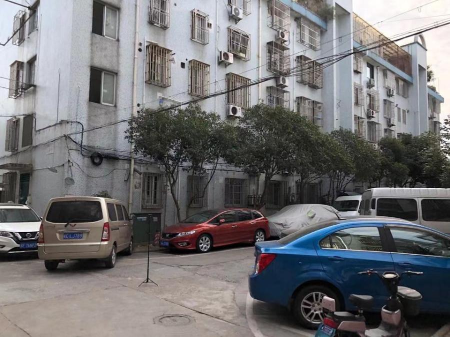 上海市浦东新区城丰路15弄小区5栋4F 