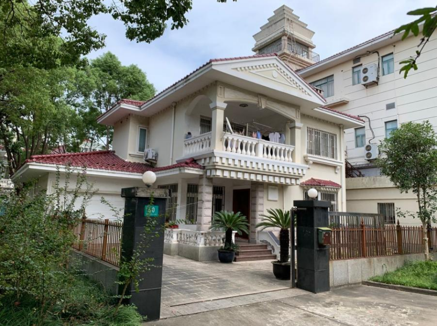 上海市浦东新区富成别墅惠南镇60栋 