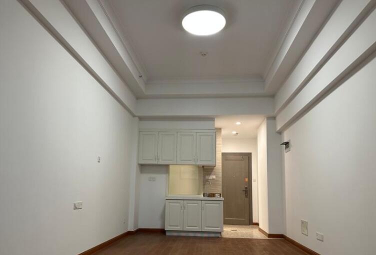 上海市松江区御上海青橙2栋16F 