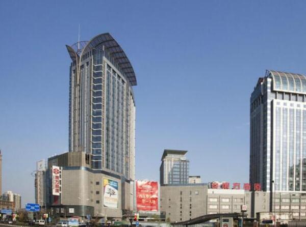 上海市杨浦区金岛大厦2500栋8F共3套、车位及办公设备 