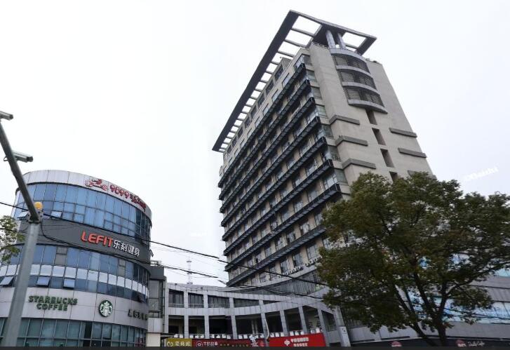 上海市松江区颐思殿广场29栋13F 