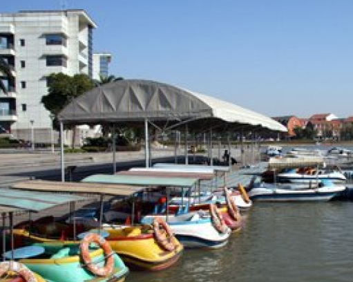 上海市宝山区美兰湖颐景园59栋1F 