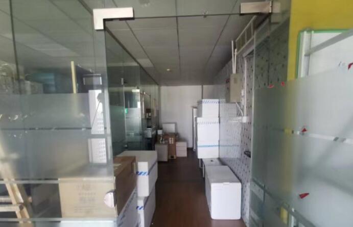 上海市宝山区绿地领创国际525栋18F 