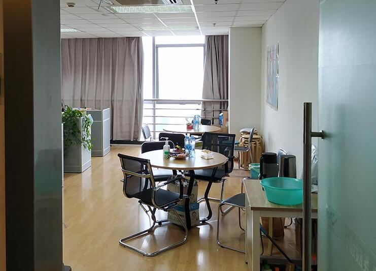 上海市奉贤区南方国际大厦8519栋21F 