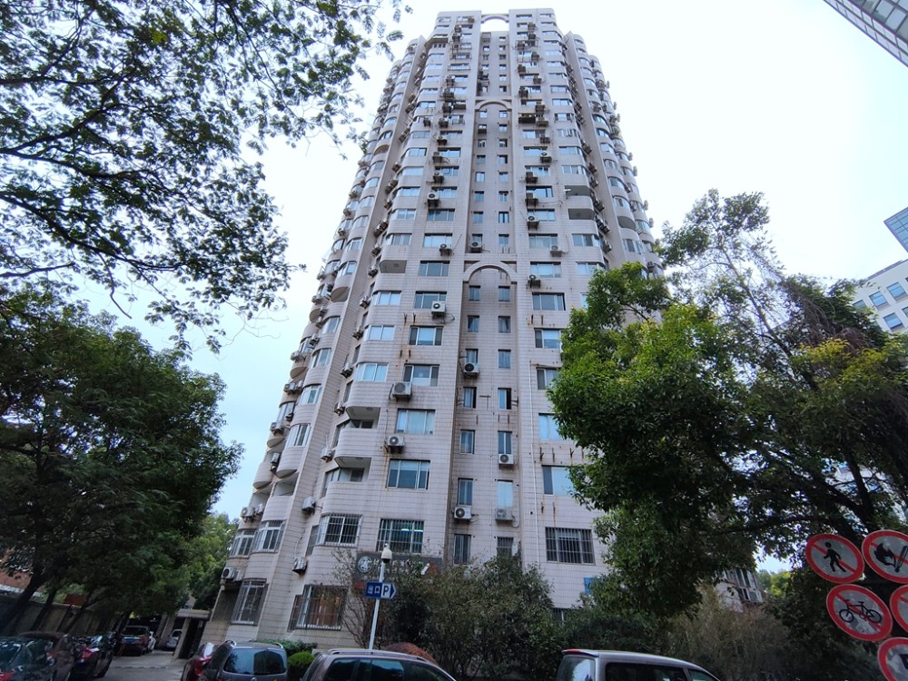 上海市徐汇区伊泰利大厦2栋23F 