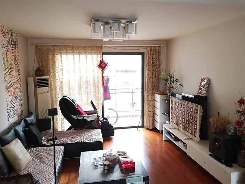 上海市黄浦区上海滩花园6栋12F 