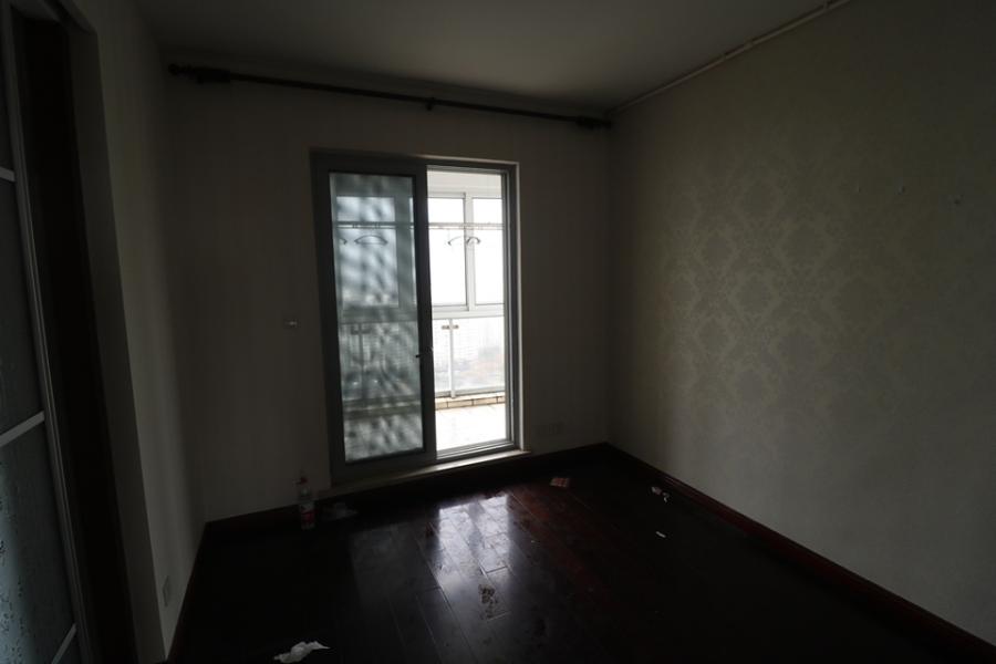 上海市松江区安信湖畔天地坊3栋27F及车位 