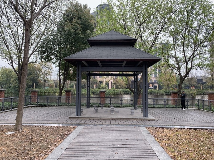 上海市嘉定区安亭名邸21栋17F 